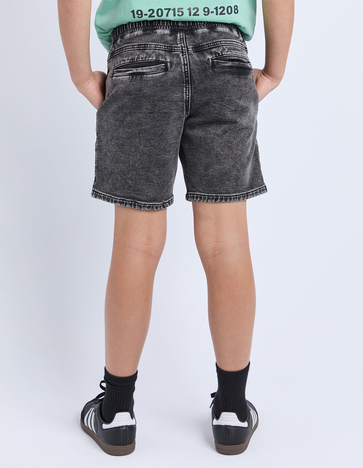 Teen Fairhaven Short Washed Black