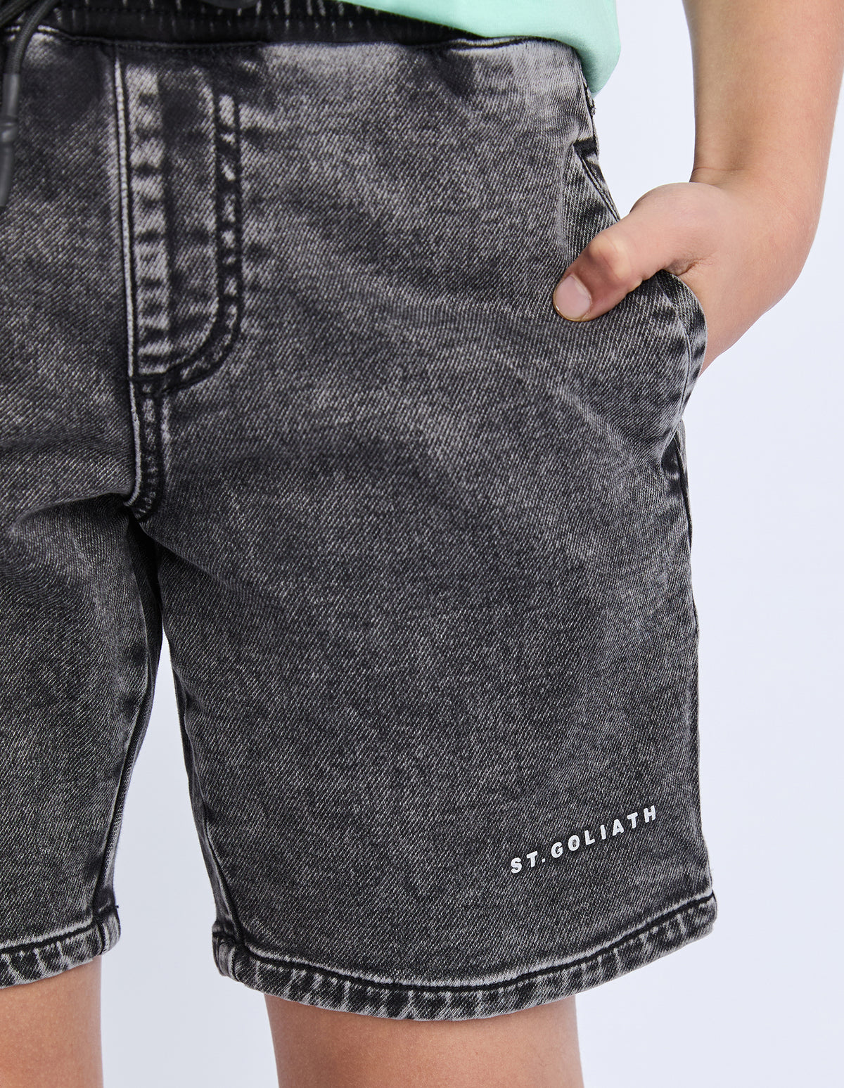 Teen Fairhaven Short Washed Black