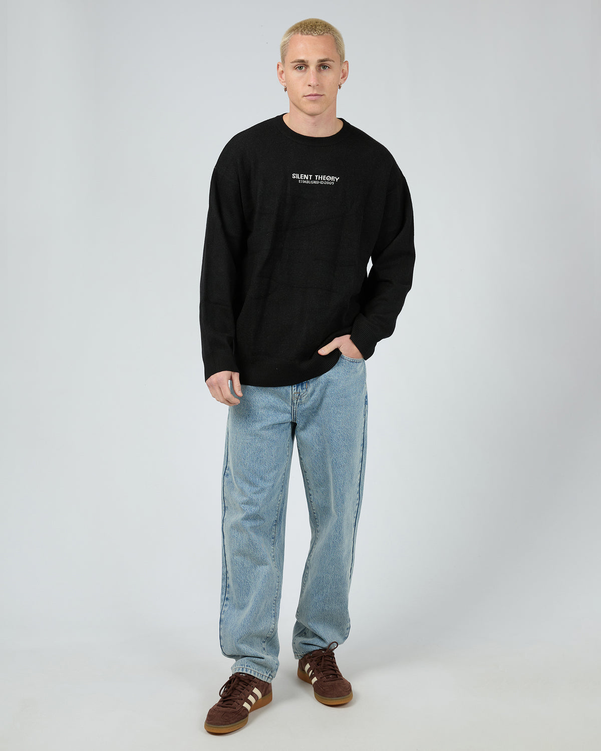 Essential Knit Black