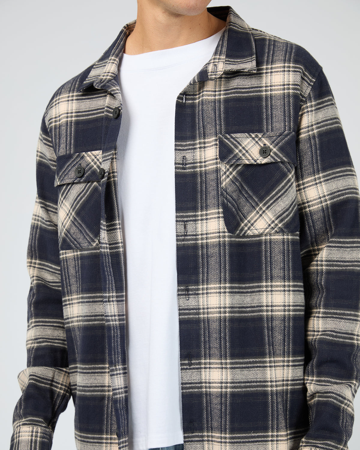 4077035.NAVY_5_1777242980000