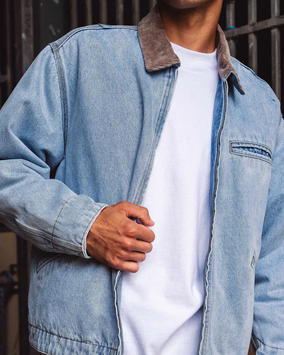 Barn Jacket Bleached Blue