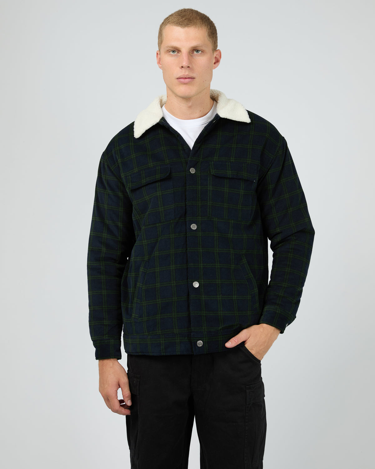 4352046.NAVY_1_1744588666000