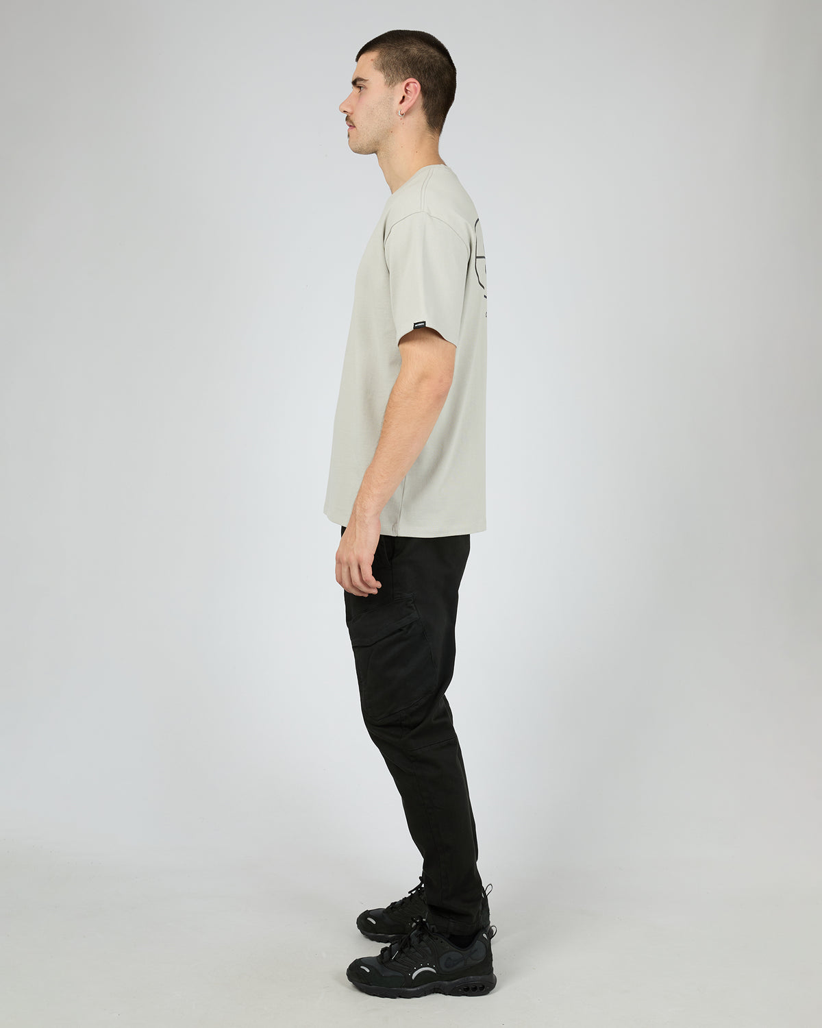 Sportif Irredescent Tee Grey