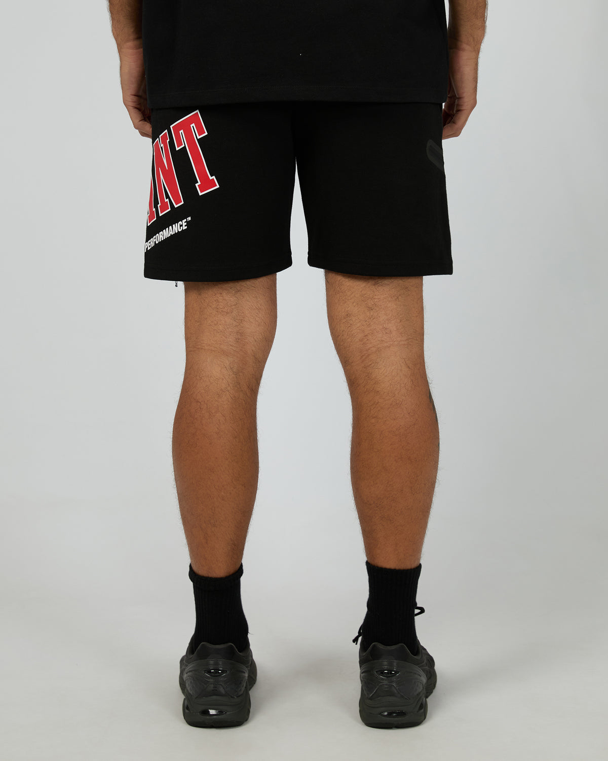 Baseline Short Black