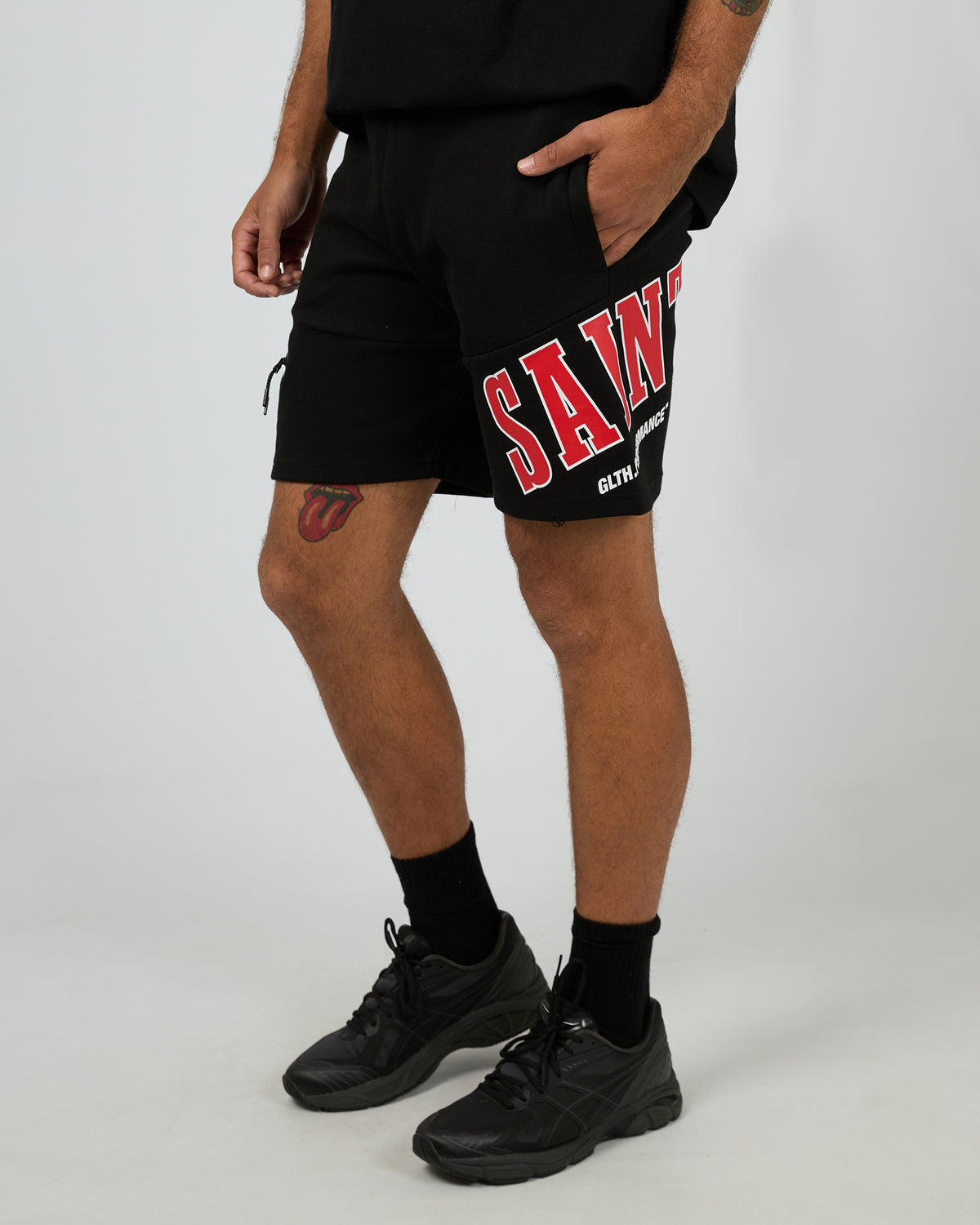 Baseline Short Black