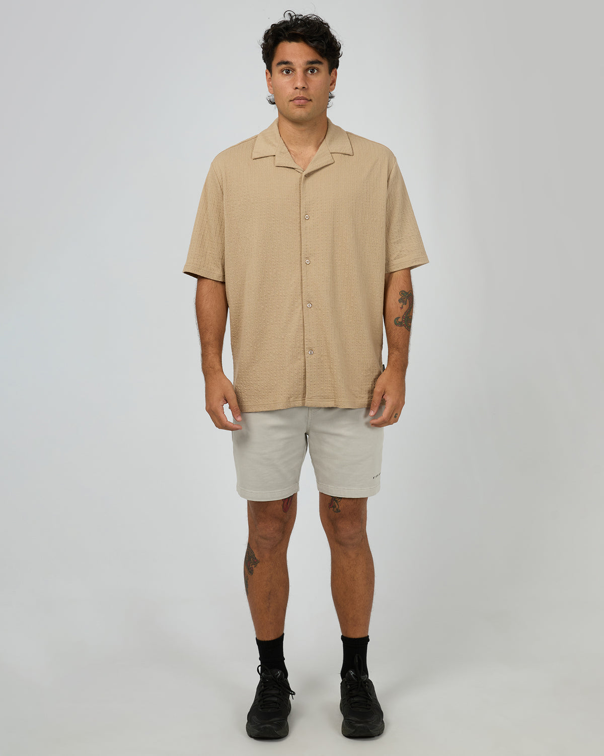 Liberate Ss Shirt Tan