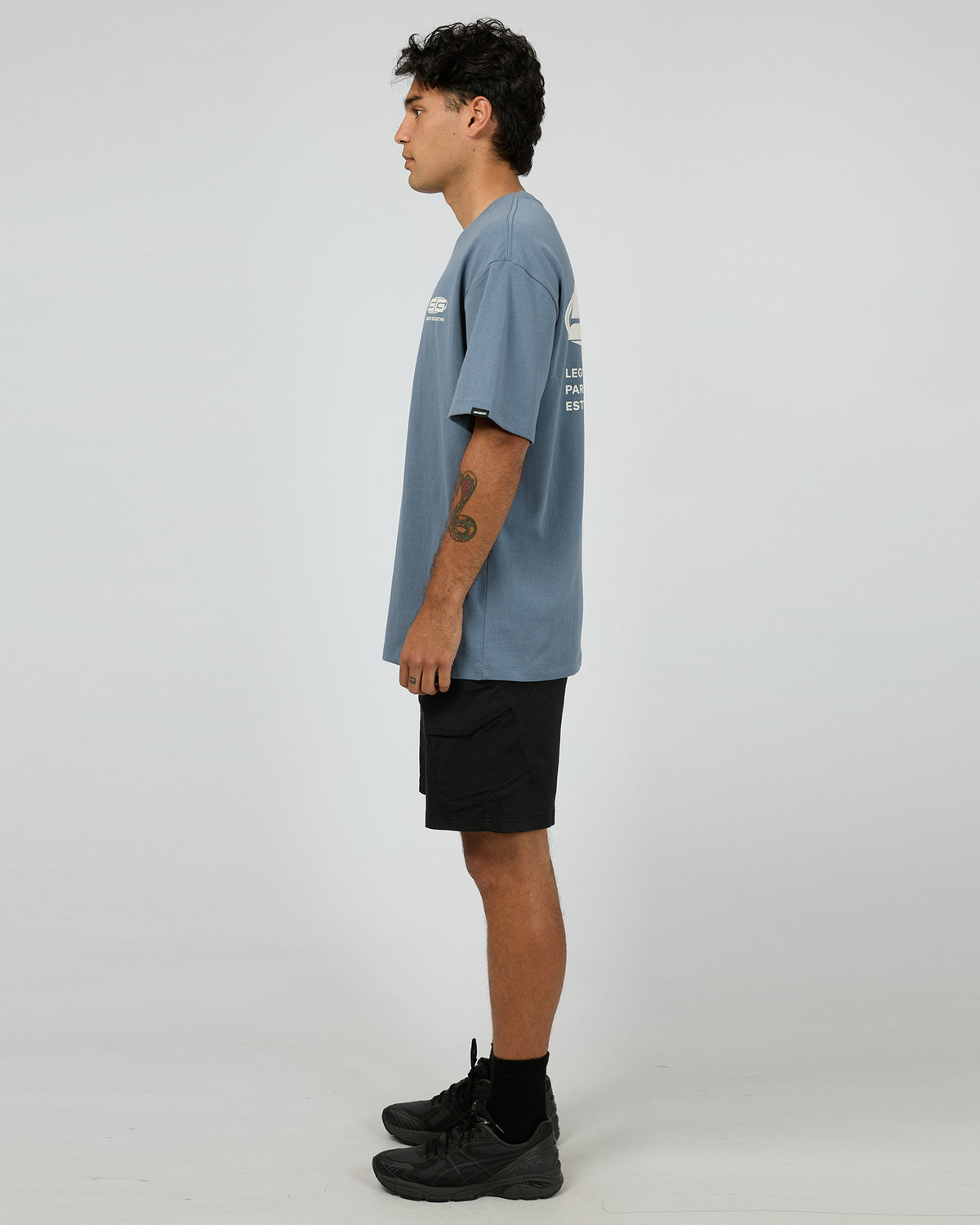Saturn Tee Blue