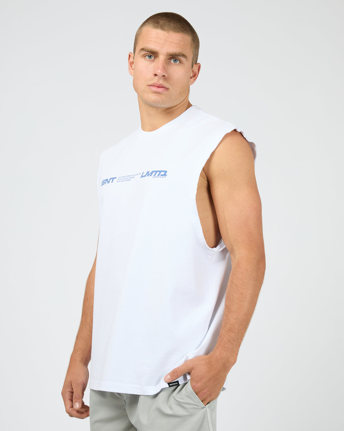 Aero Muscle White