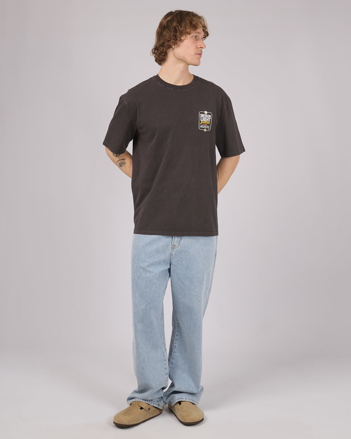 Sensor Light Tee Charcoal