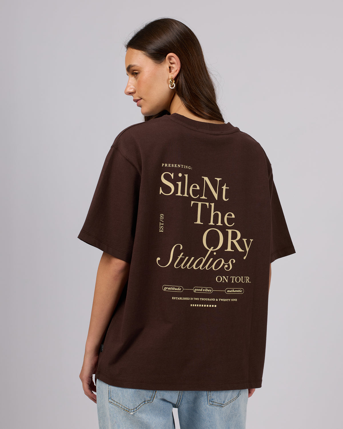 Studio Oversized Tee Chocolate