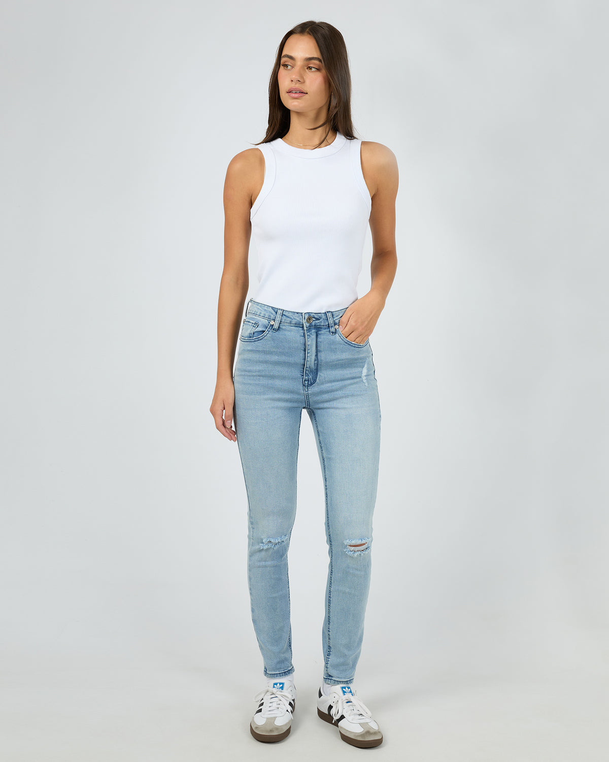 6093132.DEN_2_1741908066000