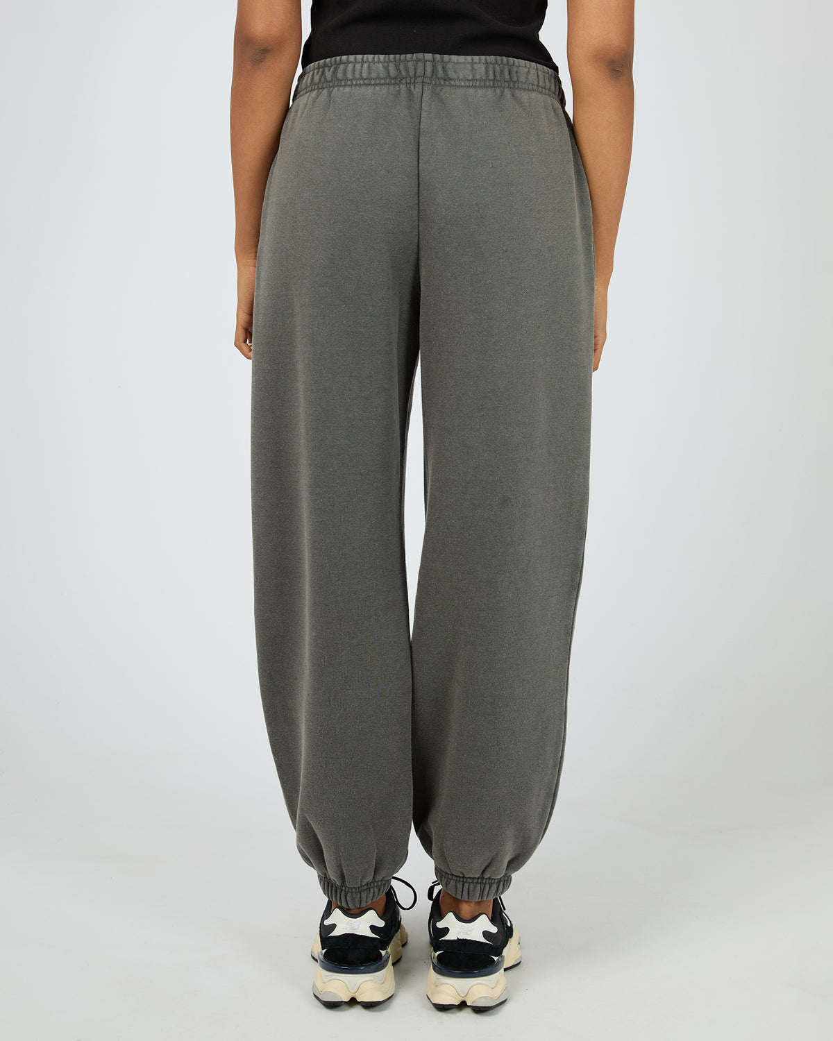 Vital Washed Trackpant Charcoal