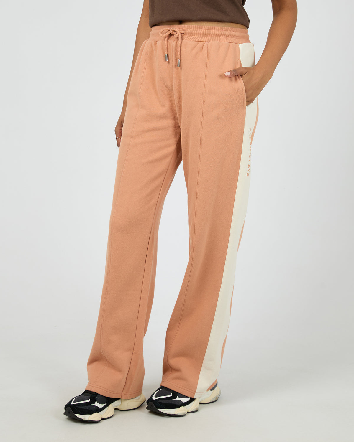 Archie Panel Pant Camel