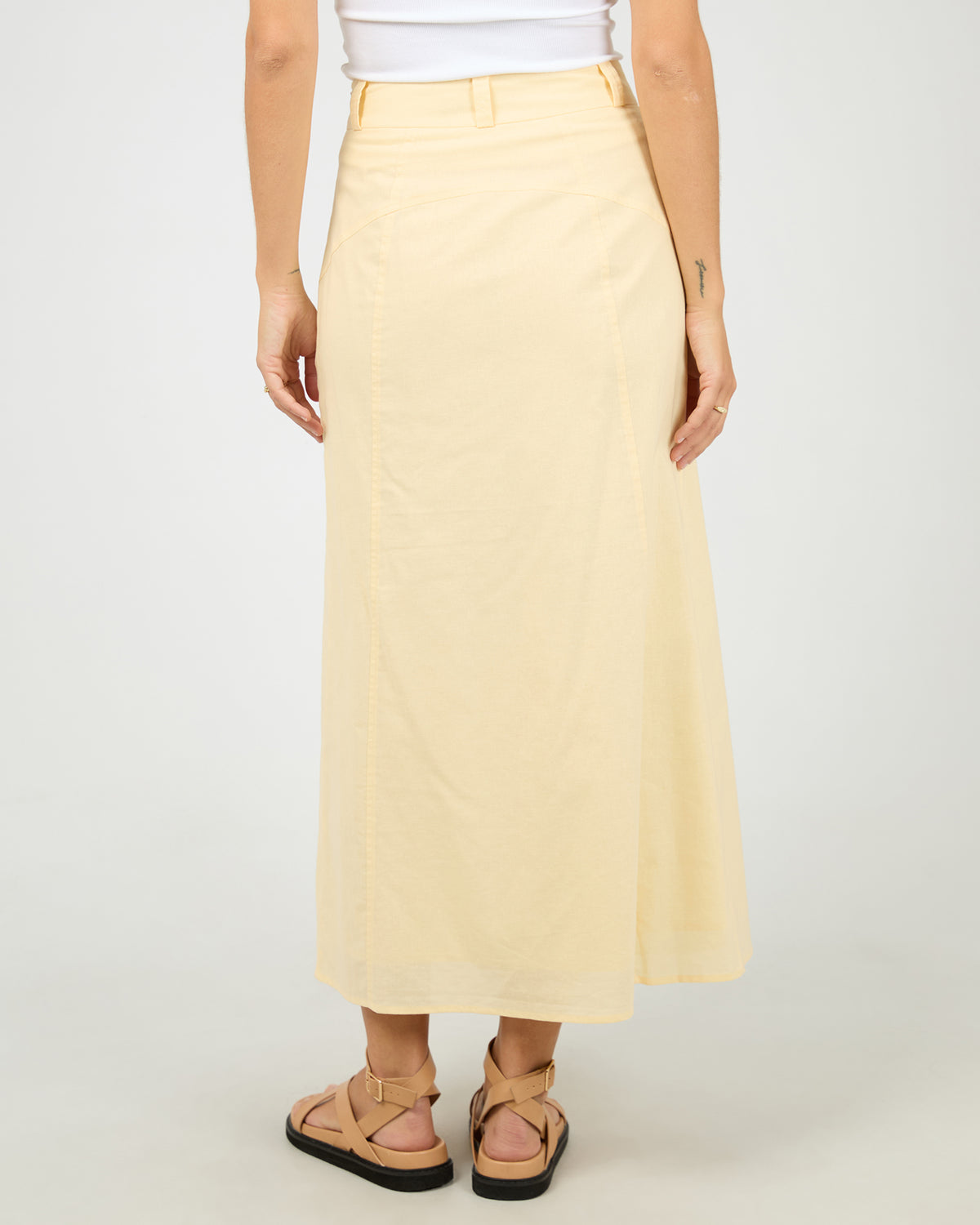 Alessa Linen Maxi Skirt Yellow