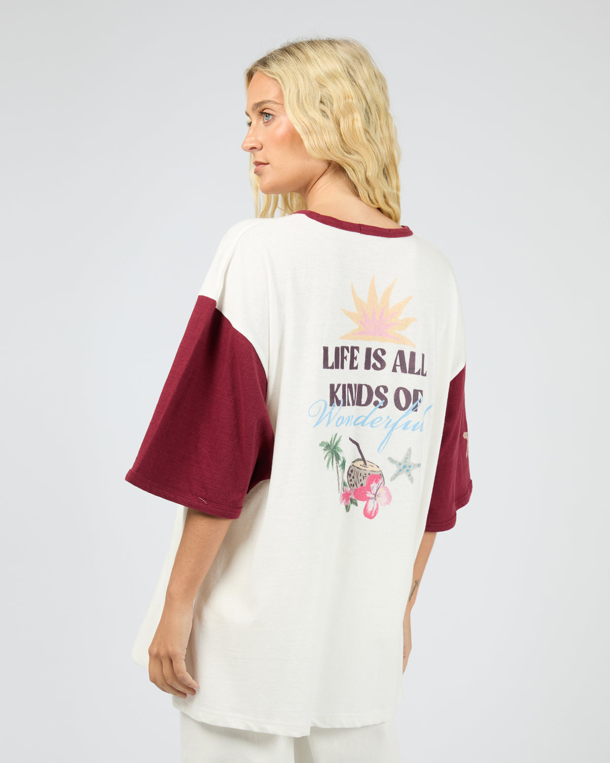 Paradise Oversized Tee Wine