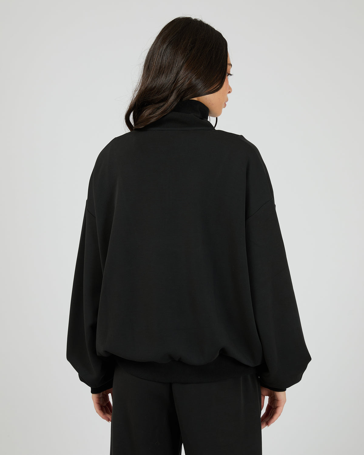 Luxe Active 1/4 Zip Black
