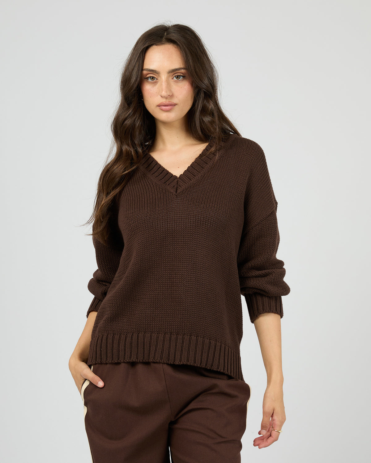 Cosy V Neck Knit Brown