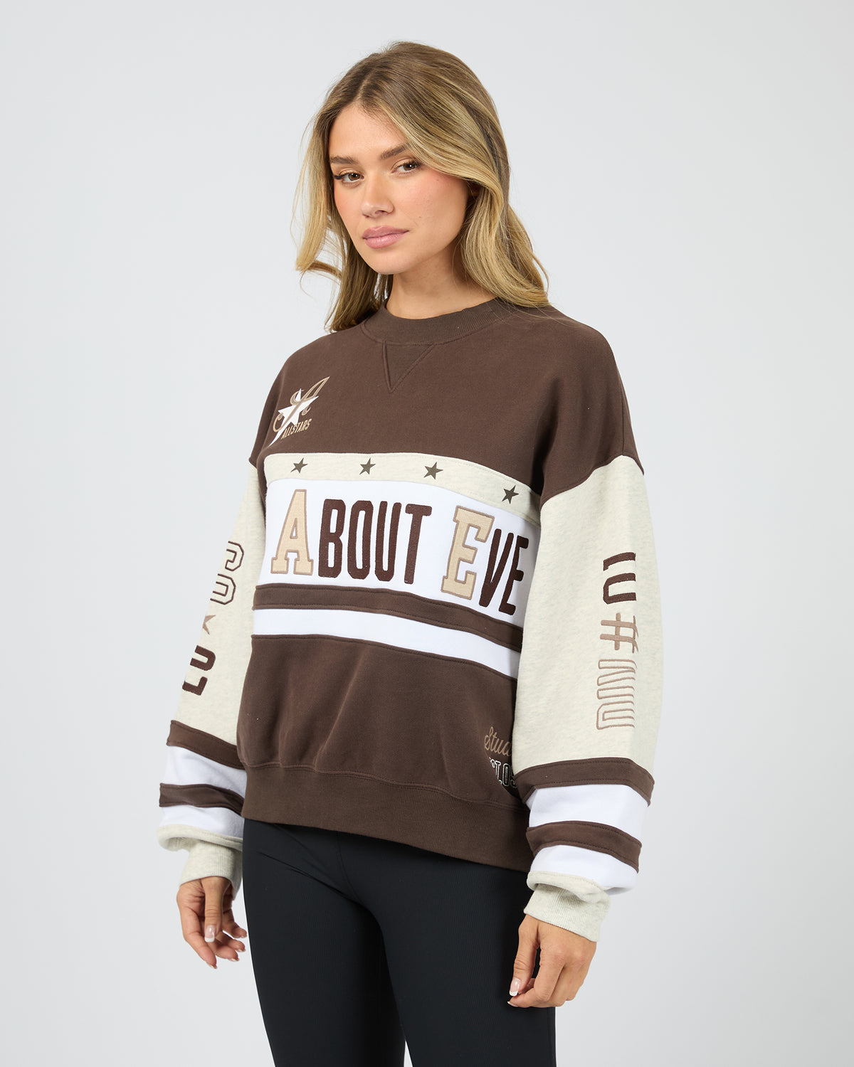 Div One Panel Crew Brown