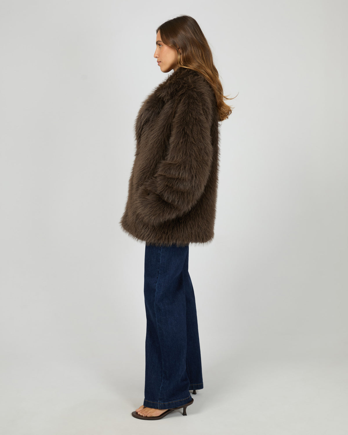 Brandy Fur Coat Chocolate