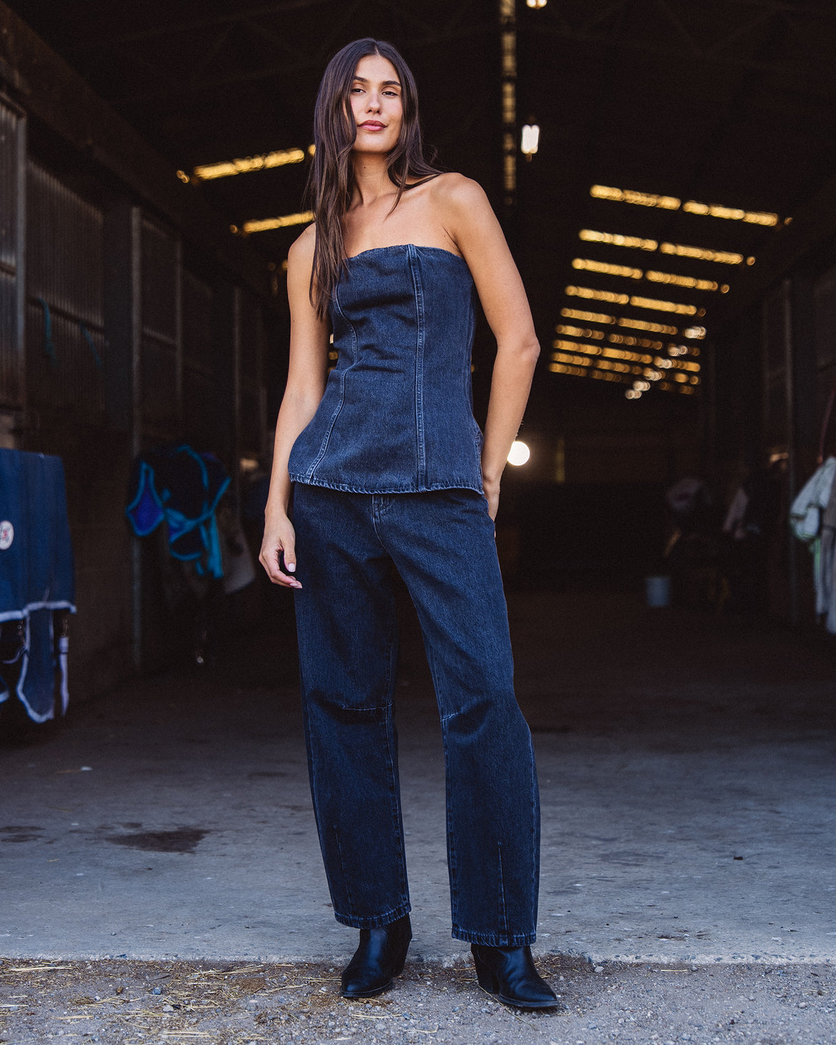 Hallie Barrel Leg Jean Coal