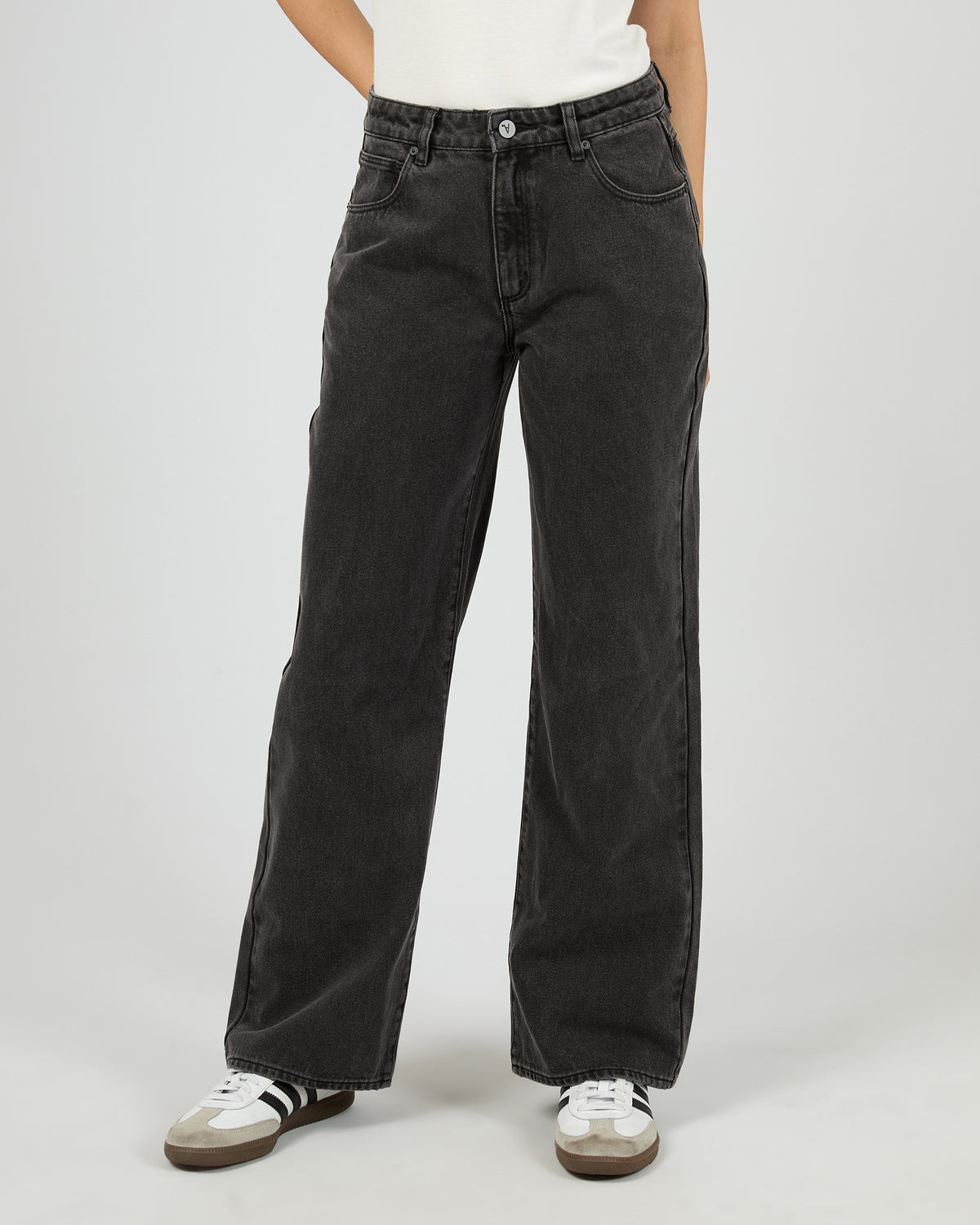 95 Baggy Petite Heide Washed Black