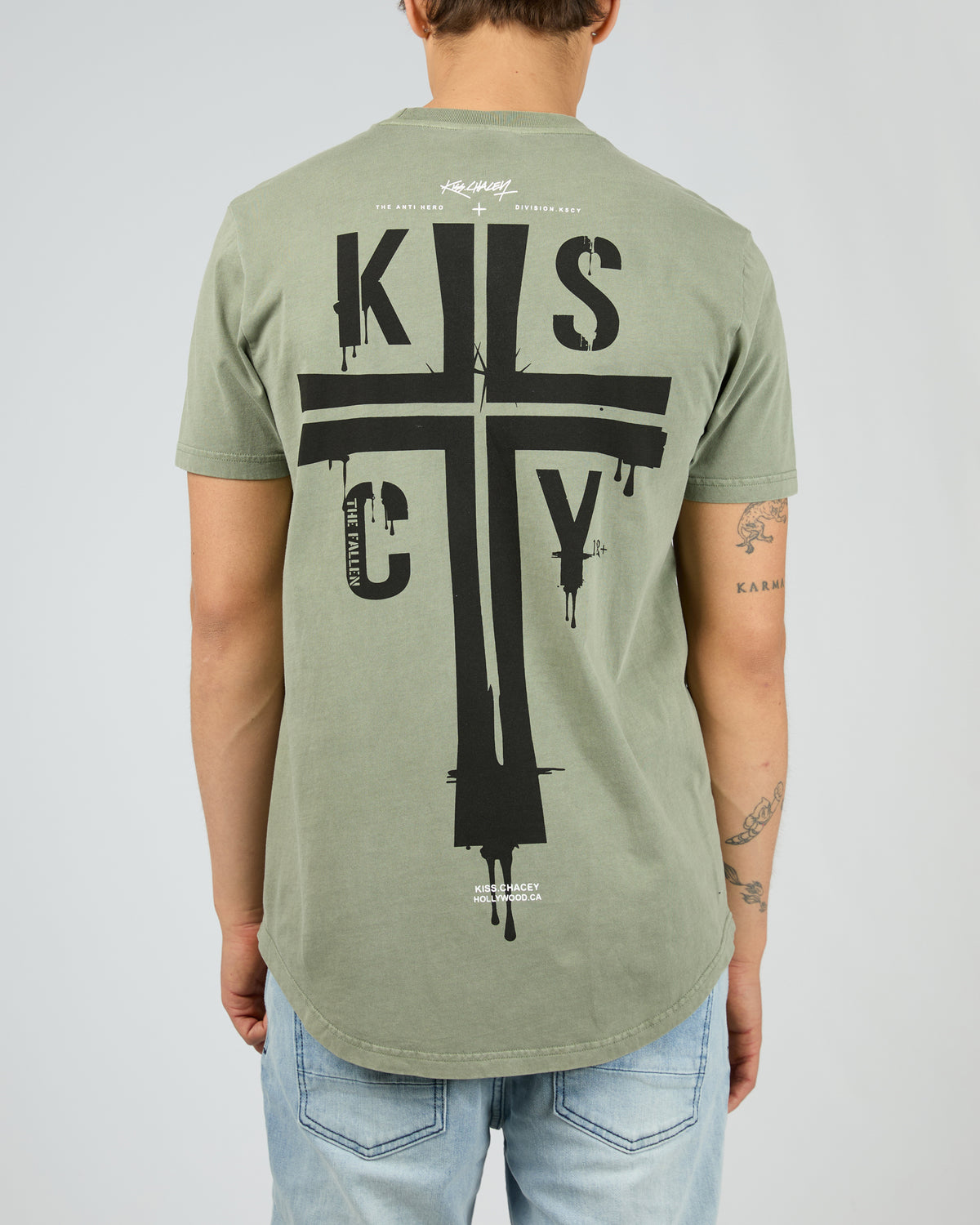 Cloak Dual Curved Tee Shadow