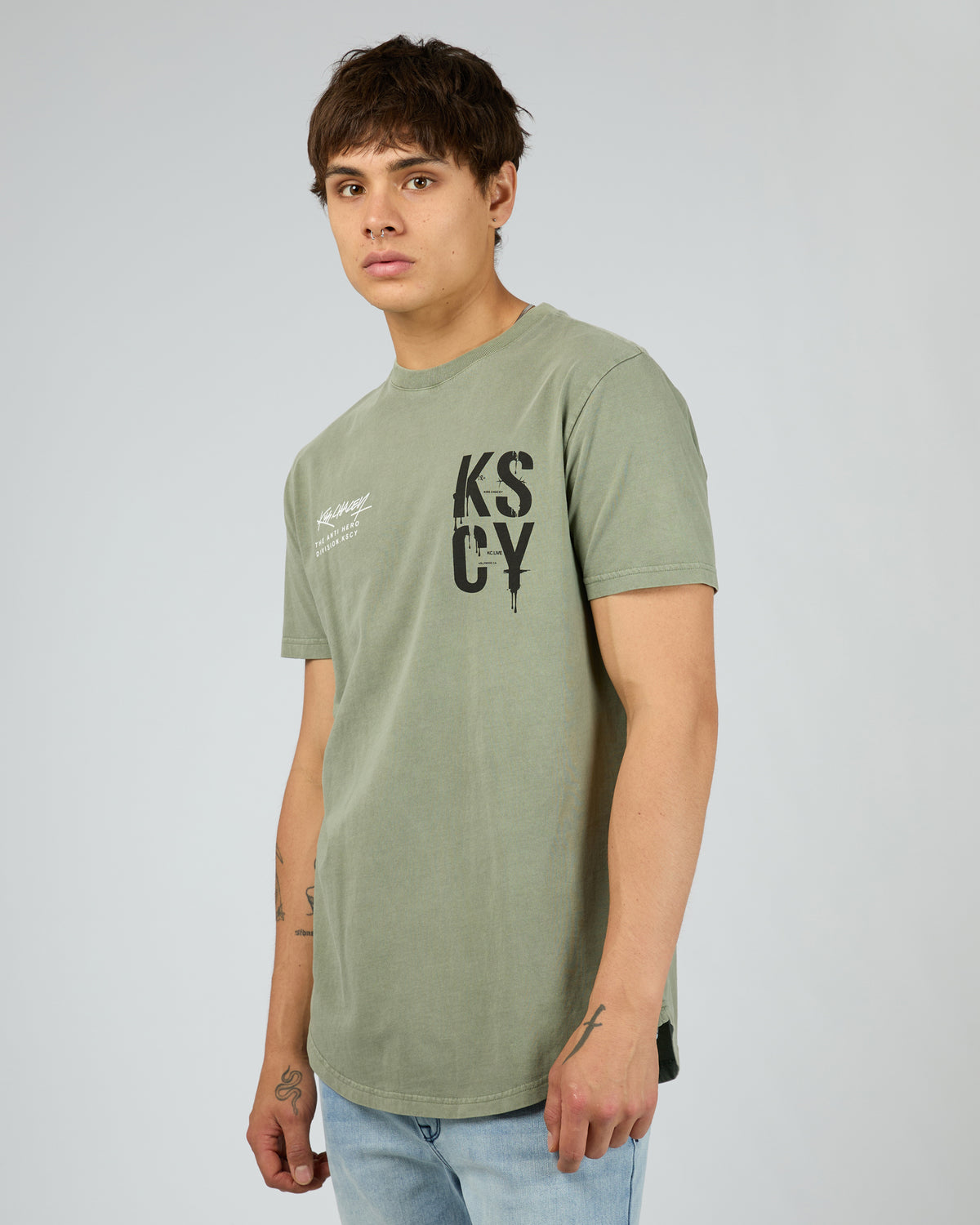 Cloak Dual Curved Tee Shadow