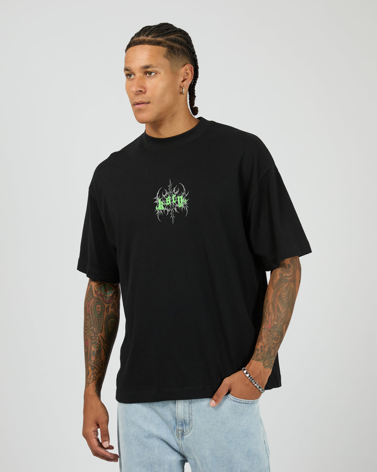 KC260414.BLK_1_1776909763000