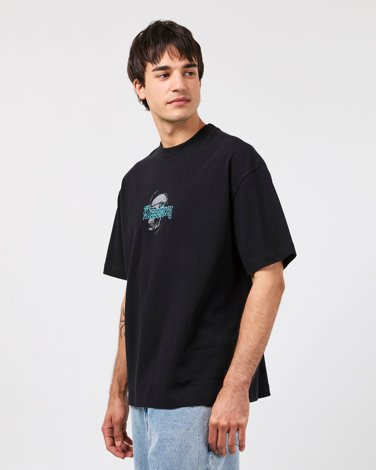 KC261015.BLK_4_1789956349000