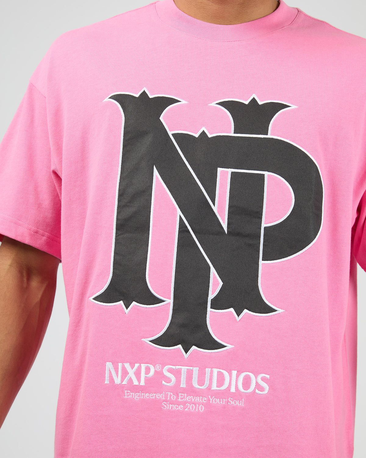 Preach Raptor Tee Pink
