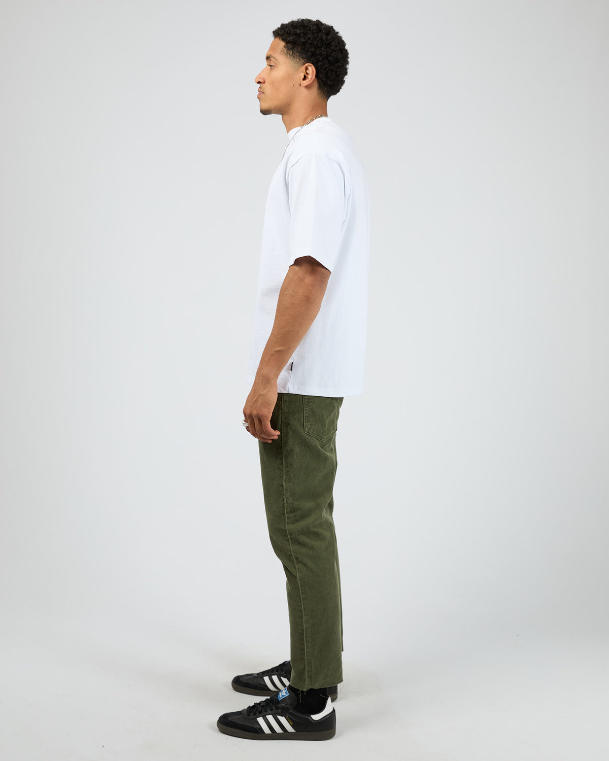 Relaxed Chop Cord Olive