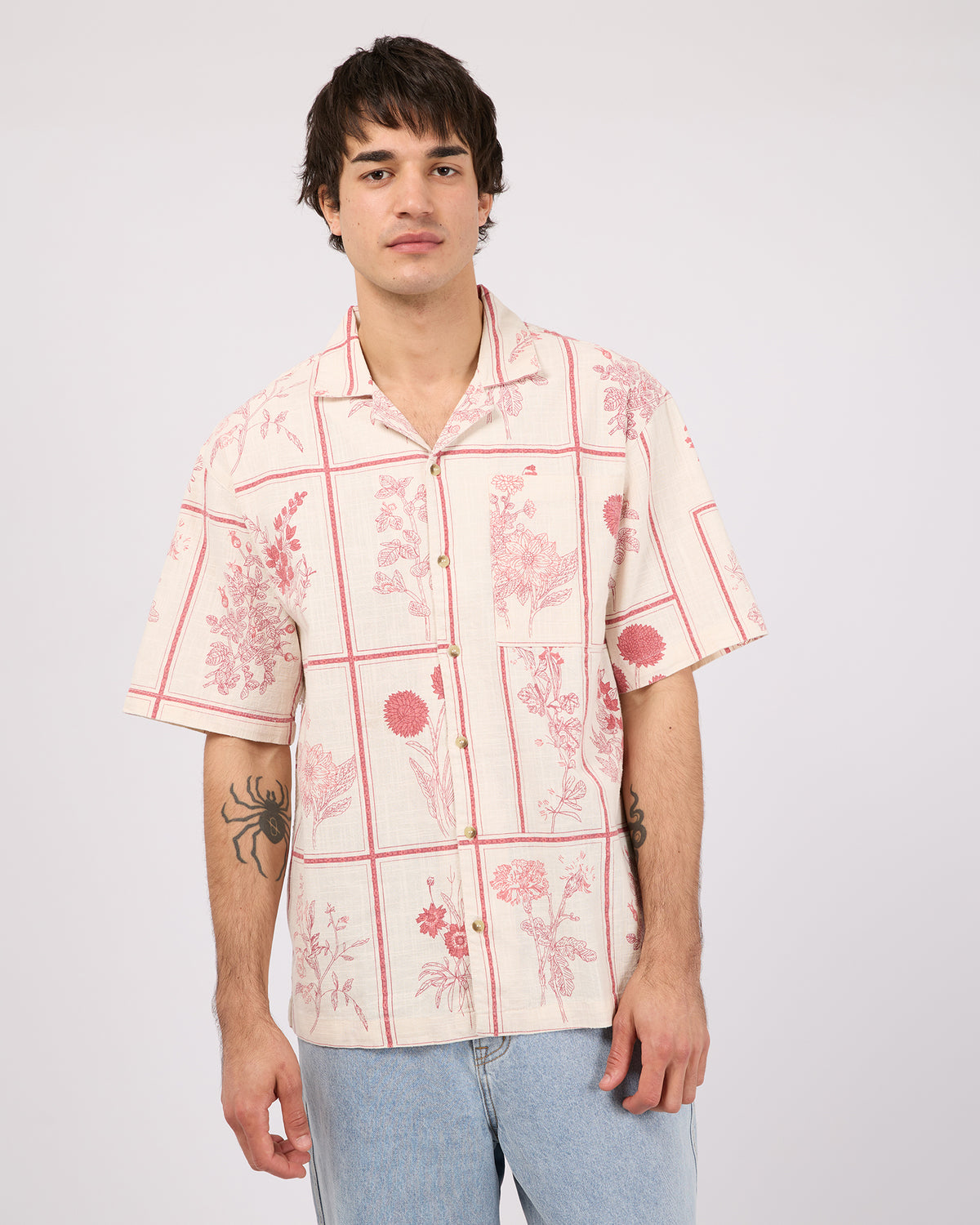 Botanicals Bowler Shirt White Red