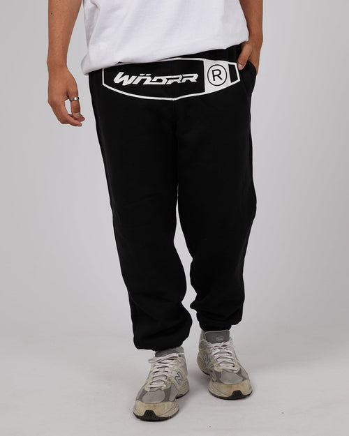 Wndrr-Rothman Trackpant Black-Edge Clothing