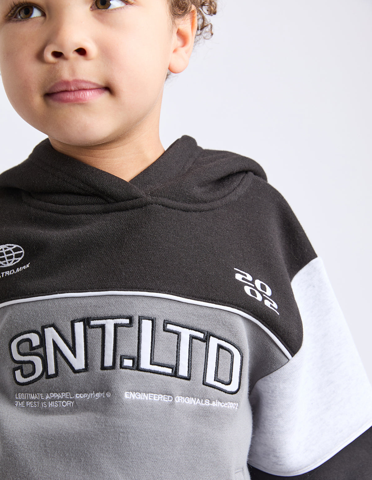 Kids Pitch Hoodie Charcoal