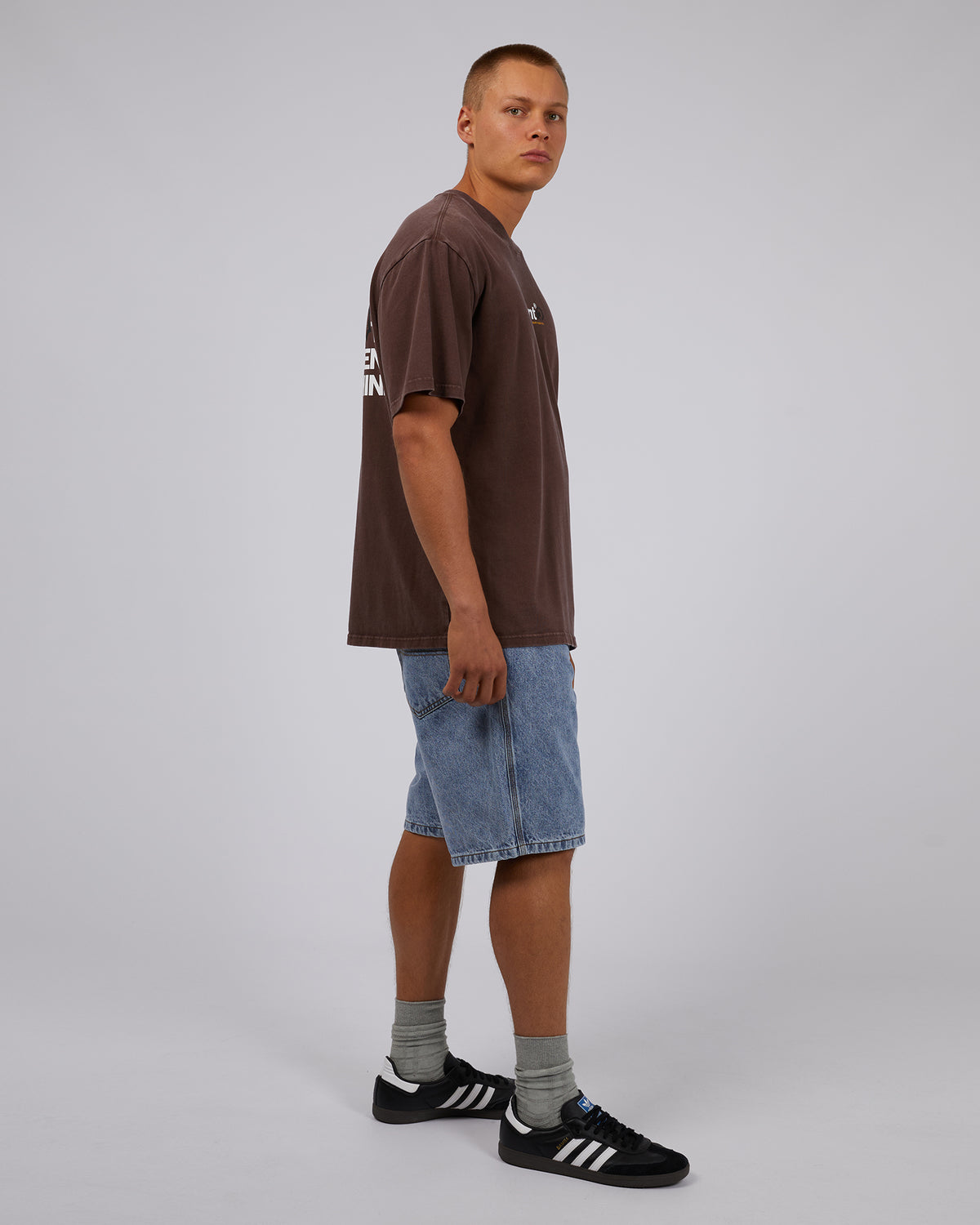 Sound Machine Tee Chocolate