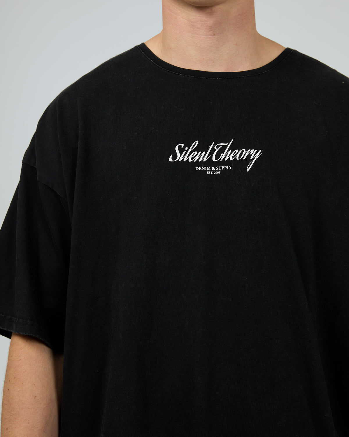 League Tee Washed Black