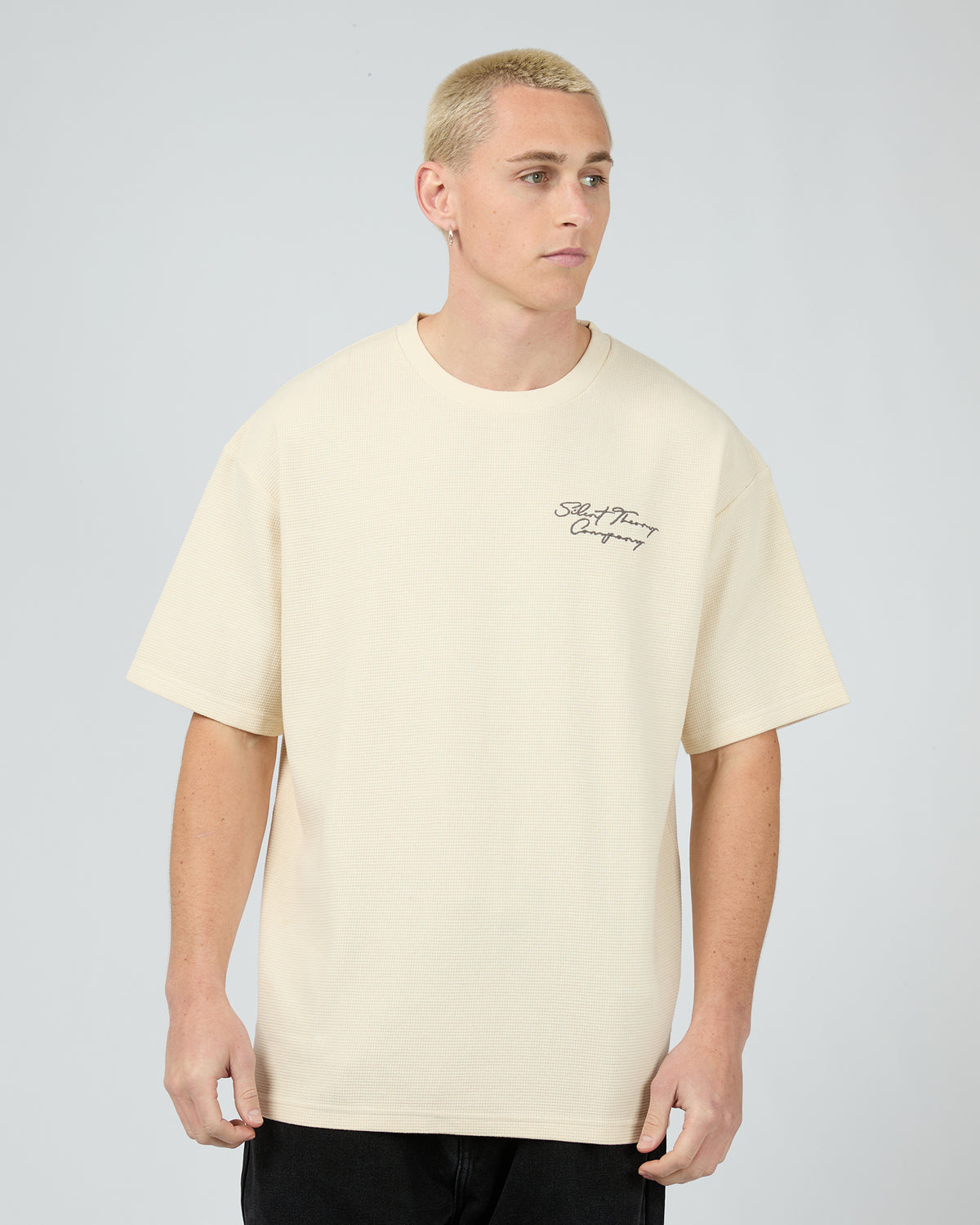 Critical Script Tee Natural