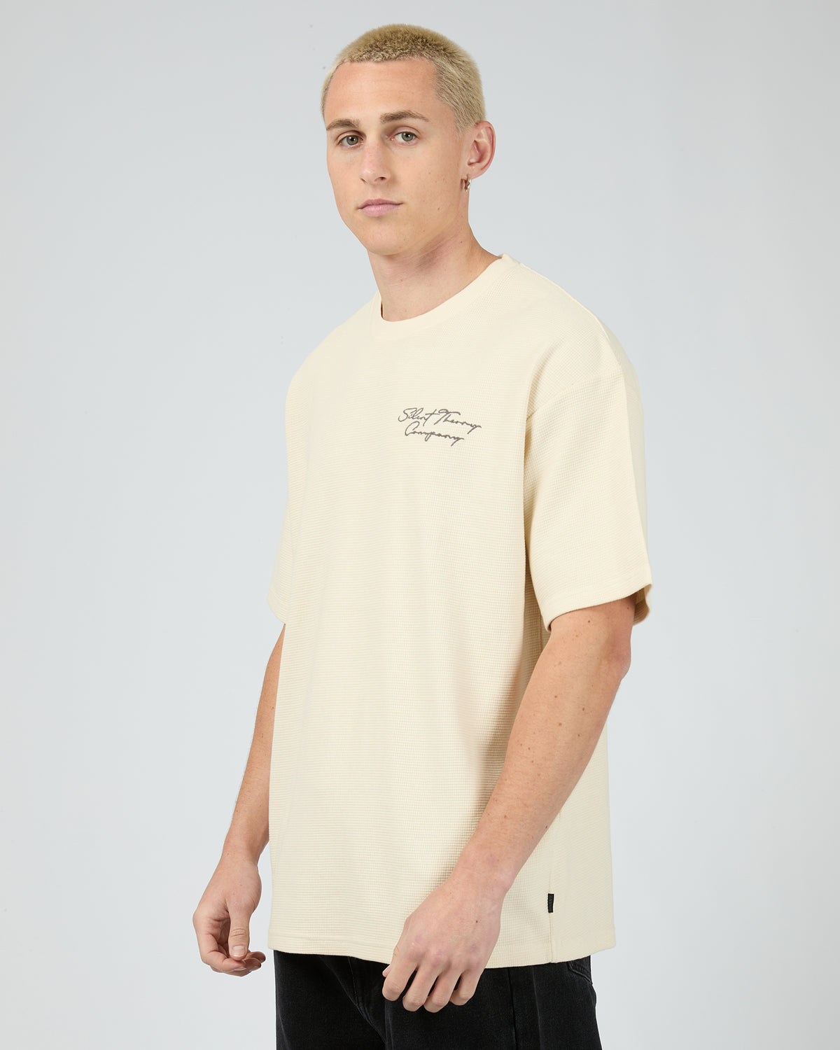 Critical Script Tee Natural