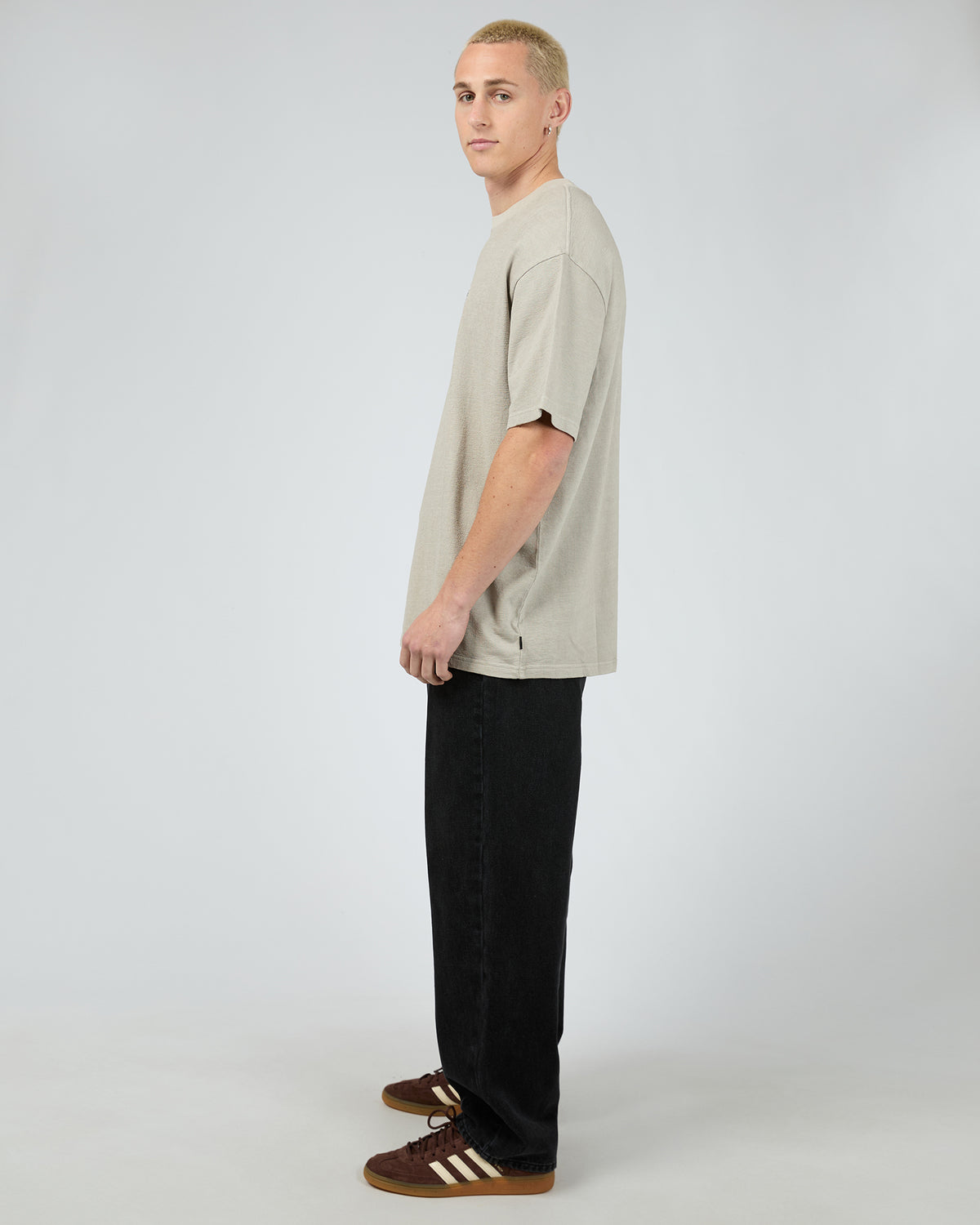 Silent Embro Tee Grey