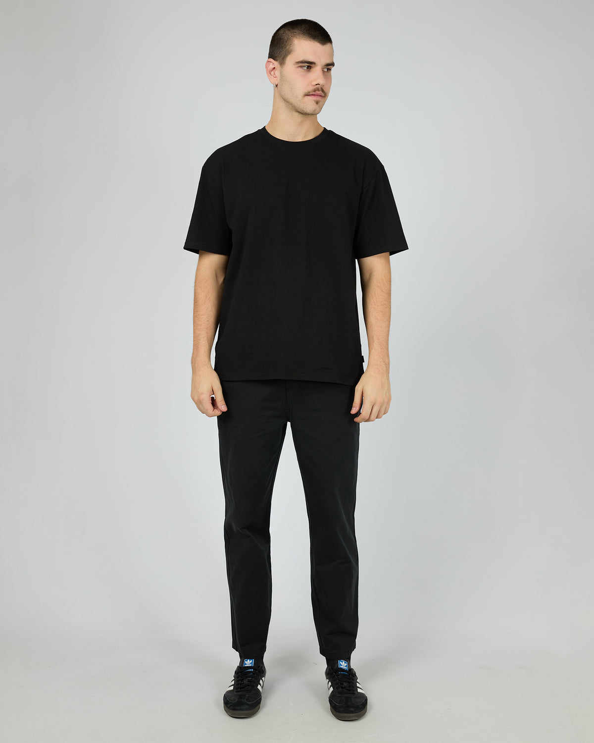 Relaxed Straight Chino Black