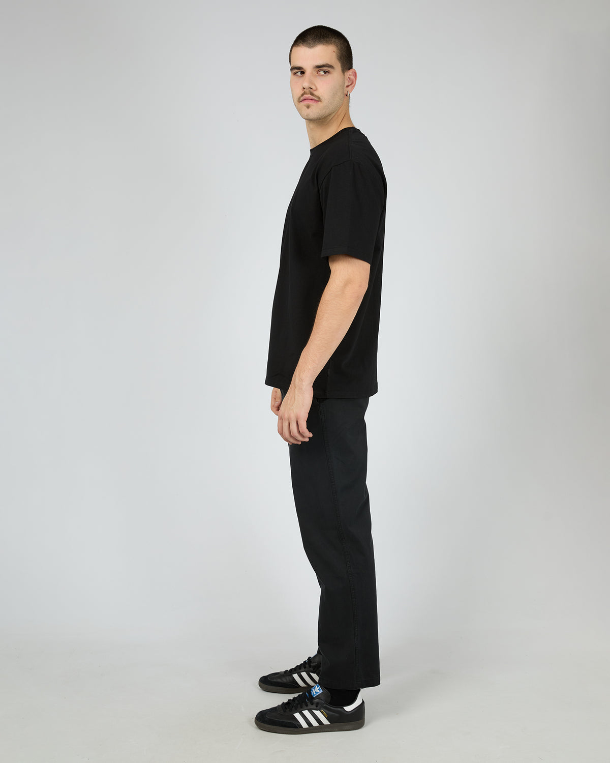 Relaxed Straight Chino Black