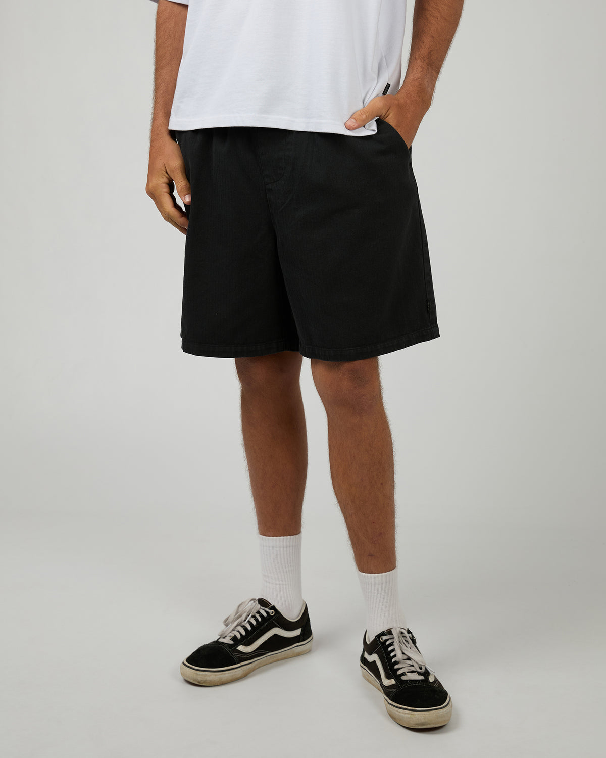 Herringbone Short Black