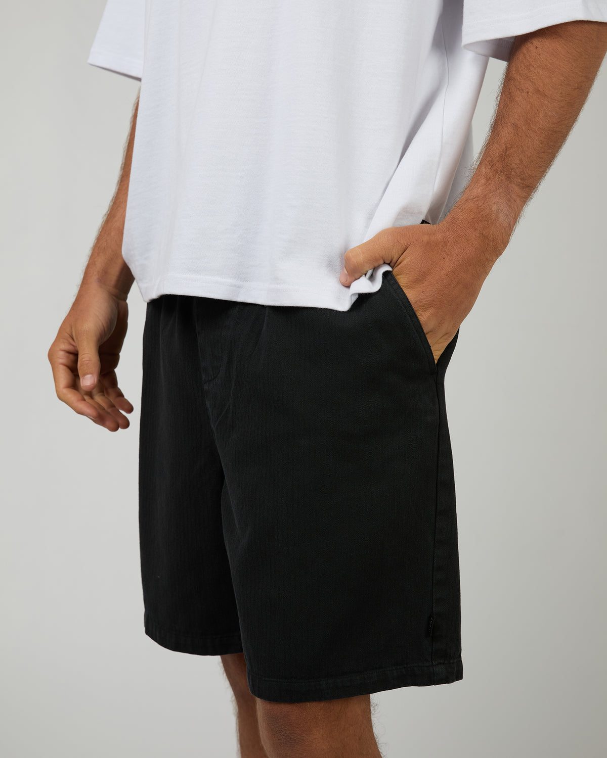 Herringbone Short Black