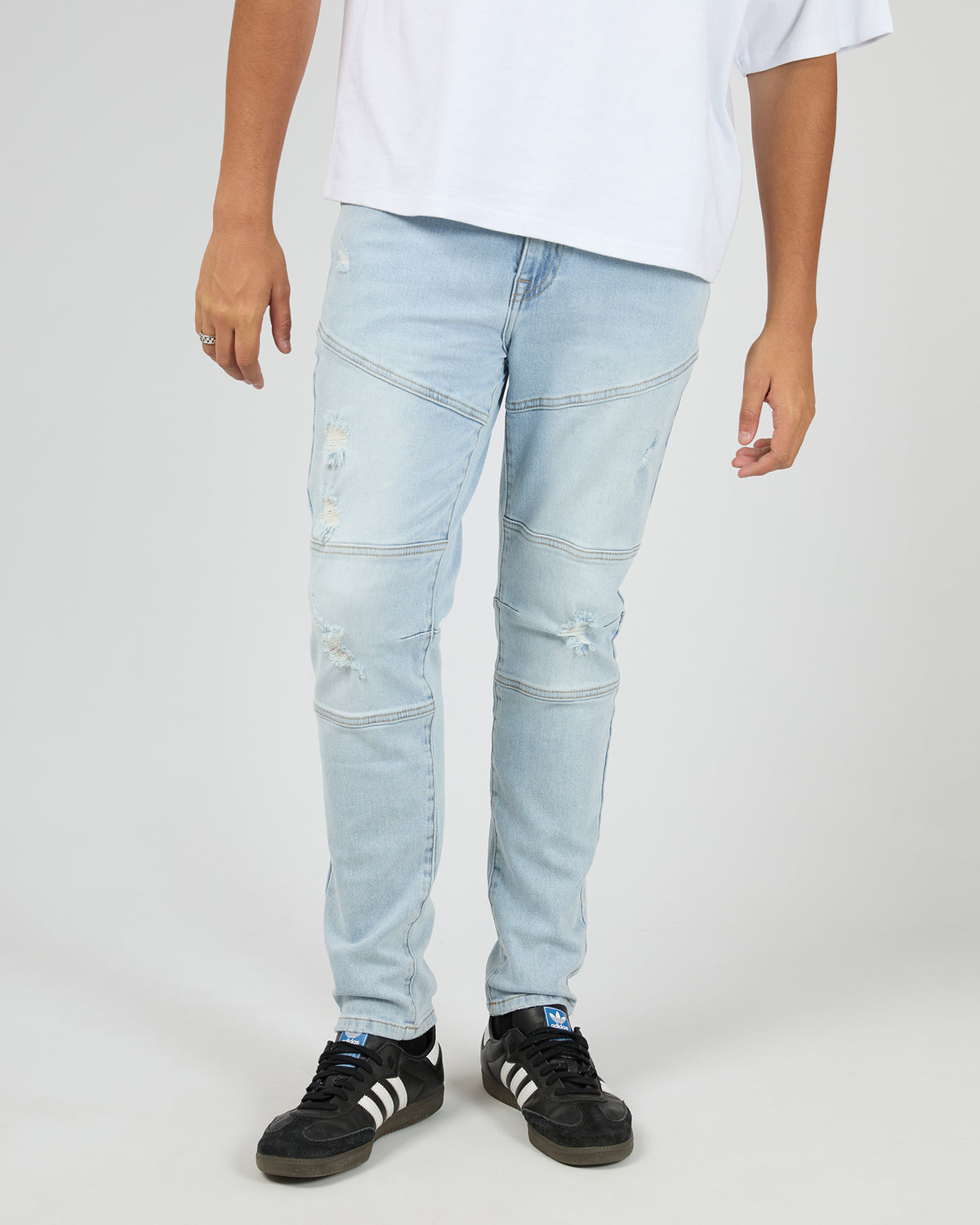 Soho Jean Pannelled Slim Fit Bleached Blue