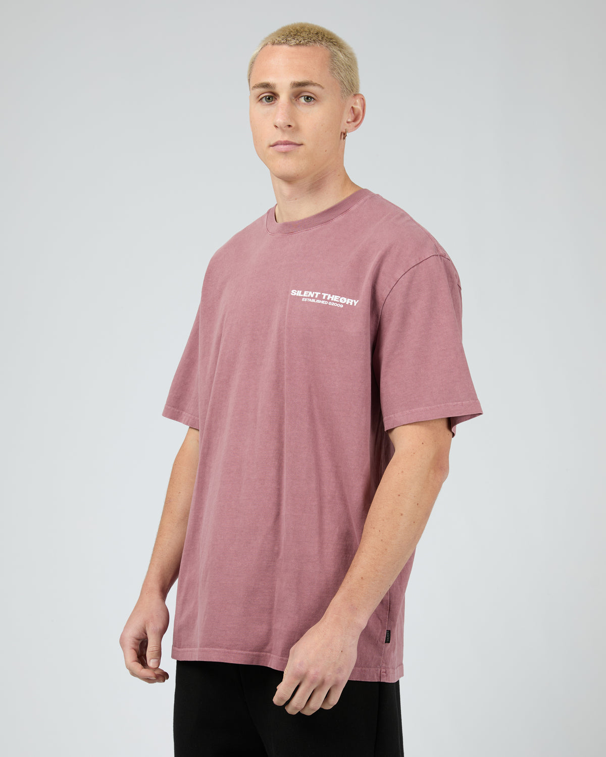 Essential Theory Tee Plum