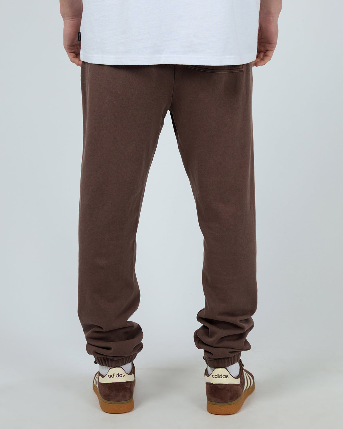 Essential Theory Track Pant Chocolate