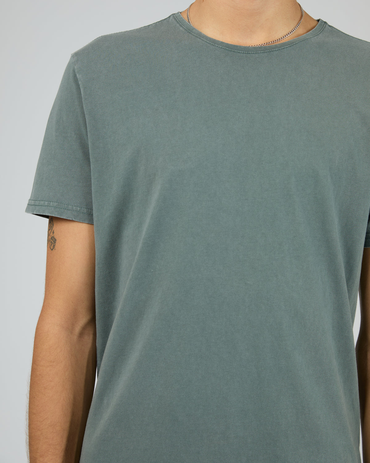 Tail Tee Moss Green
