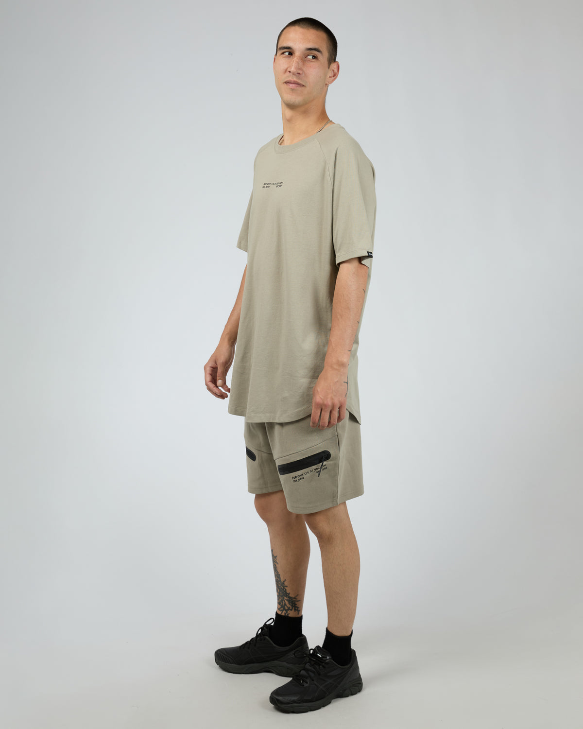 Gains Tee Grey