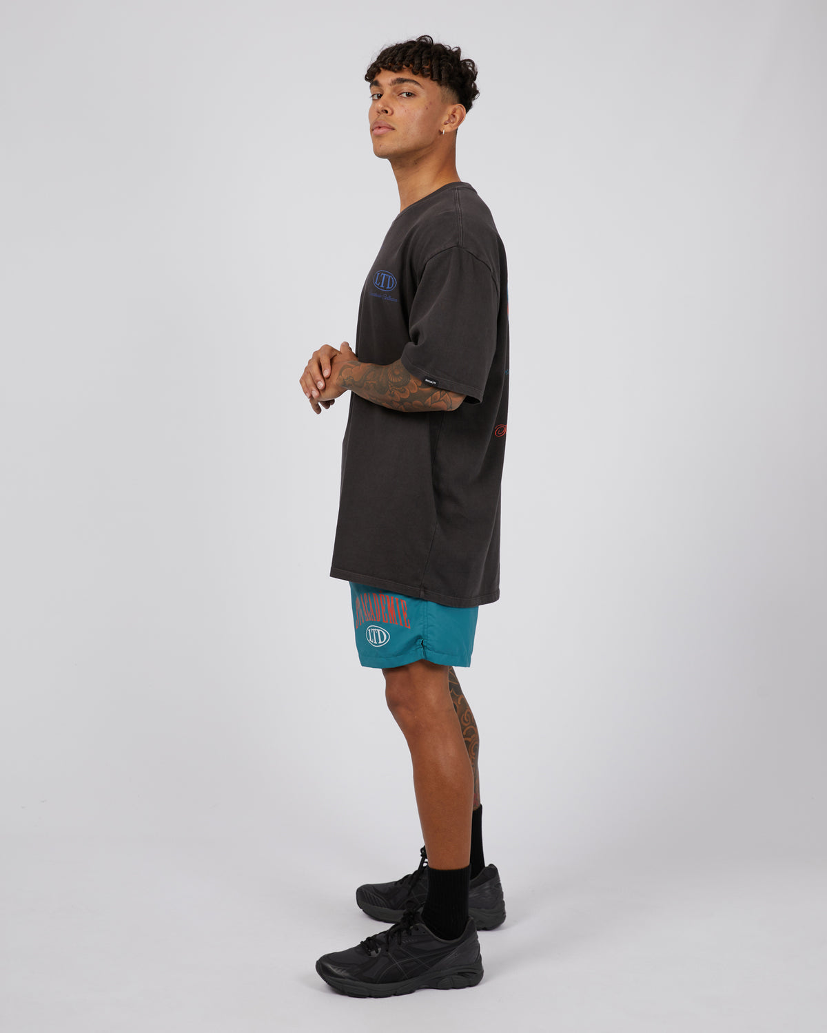 Courtside Tee Coal