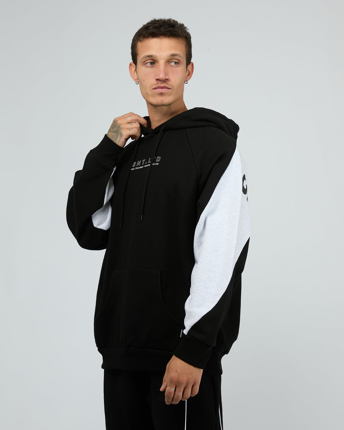 Proline Hoodie Black
